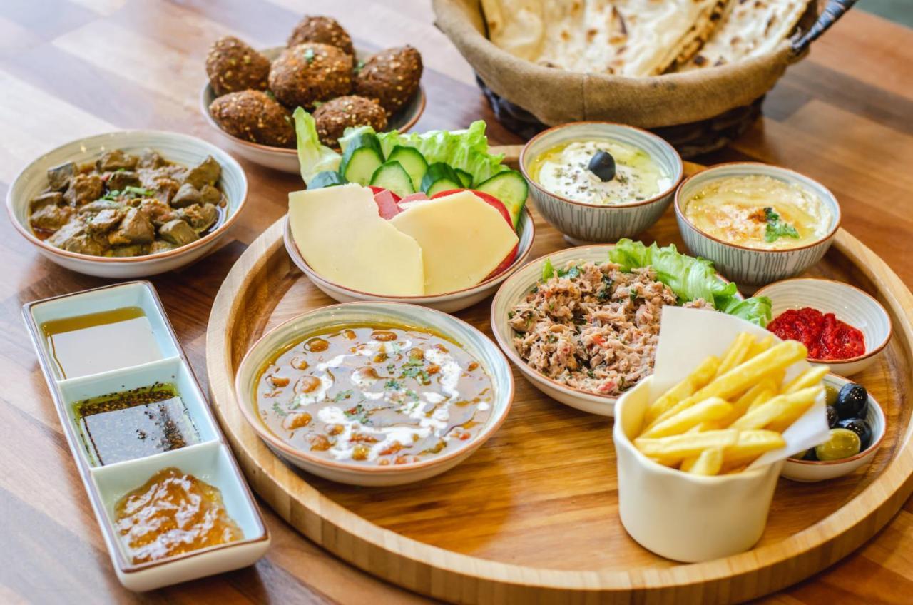 Royal Hotel Qena Экстерьер фото