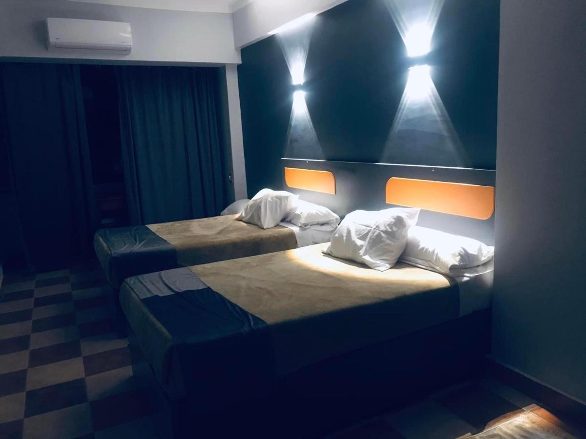 Royal Hotel Qena Экстерьер фото